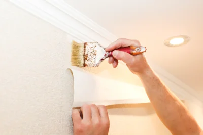 Pose de papier peint à Jans — revêtements muraux et toiles de verre